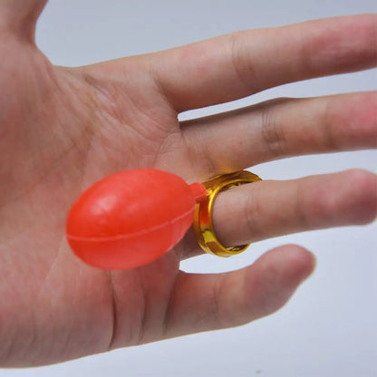 Funny Water Spray Squirt Ring – April Fool&